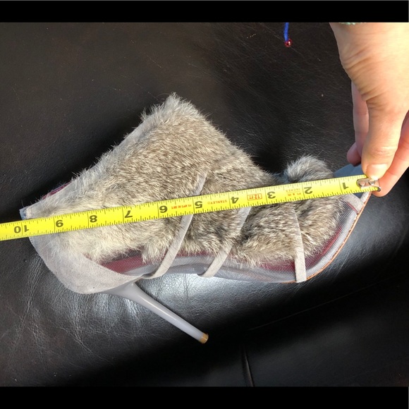 Mink fur peep toe booties - Picture 5 of 5